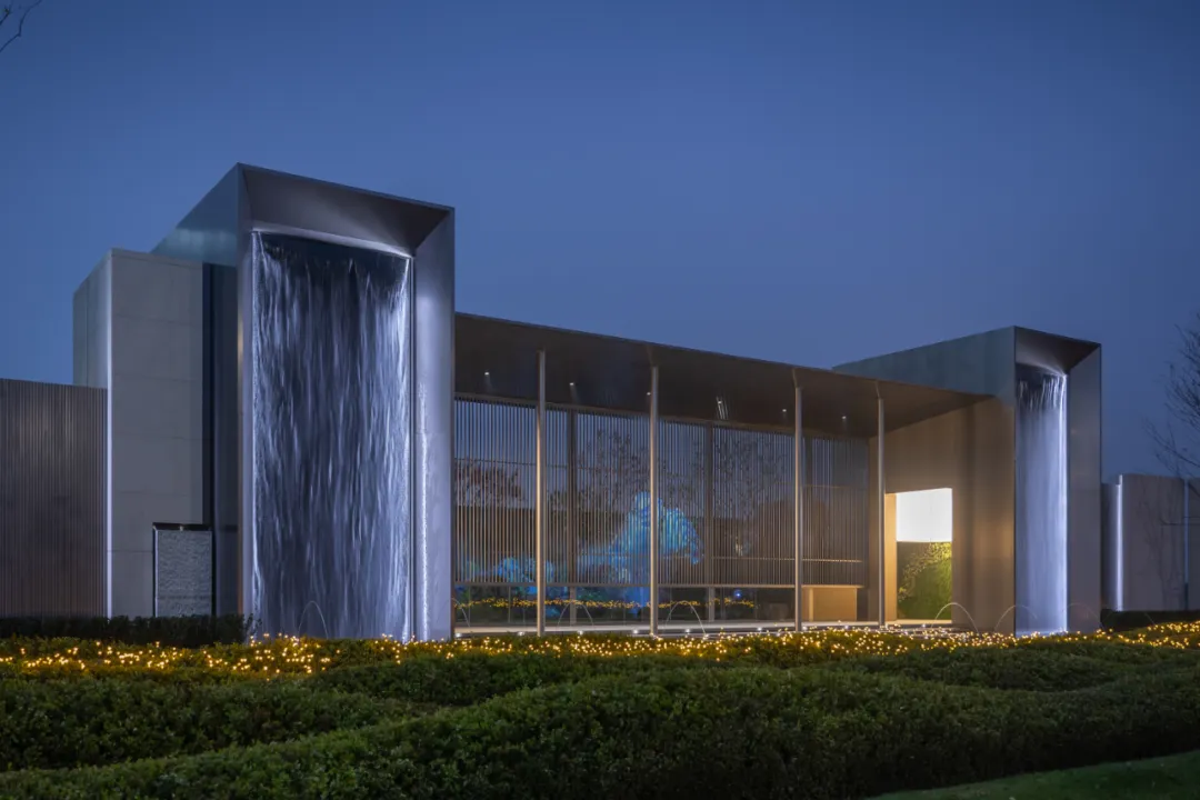 1736933163385427.jpg 1736933135942.jpg